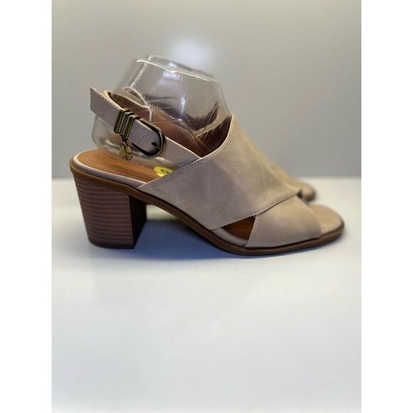 Lucky Brand Women’s Tesyna Taupe Heels Sandals Size 9M - Picture 1 of 8